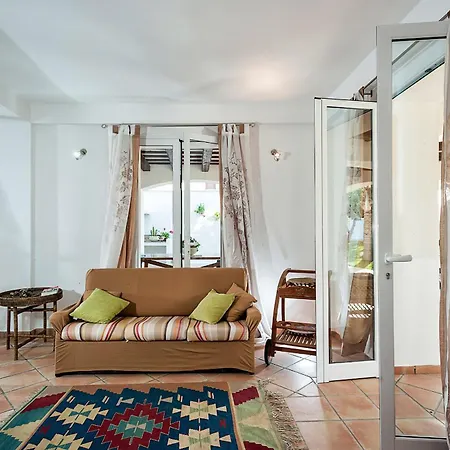 Casa شقة
